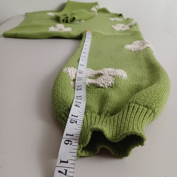 Dreamers Oversized Cropped Floral Sweater - Picture 12 of 16